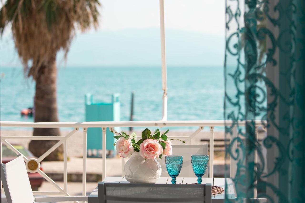 Sugar Blue - Apartments On The Beach Agios Vasilios  Extérieur photo
